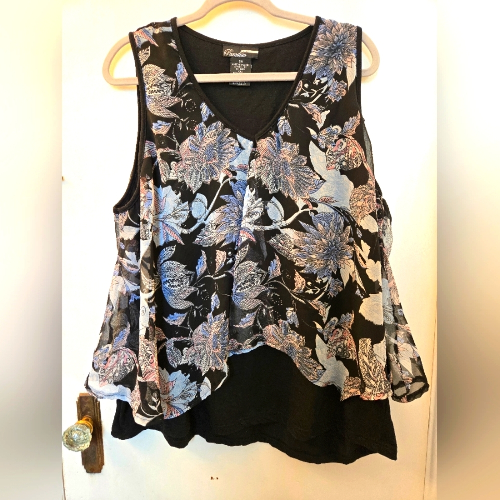 4 for $30 🌈 Paradidio Plus Black Floral Sleeveless Top size 3X
